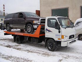 Эвакуация внедорожника после поломки
